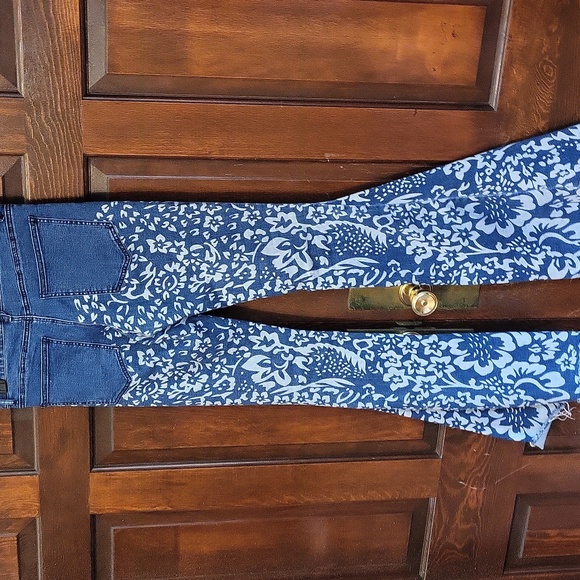 Saints & Hearts Blue Floral Printed Flare Jeans - Picture 6 of 7